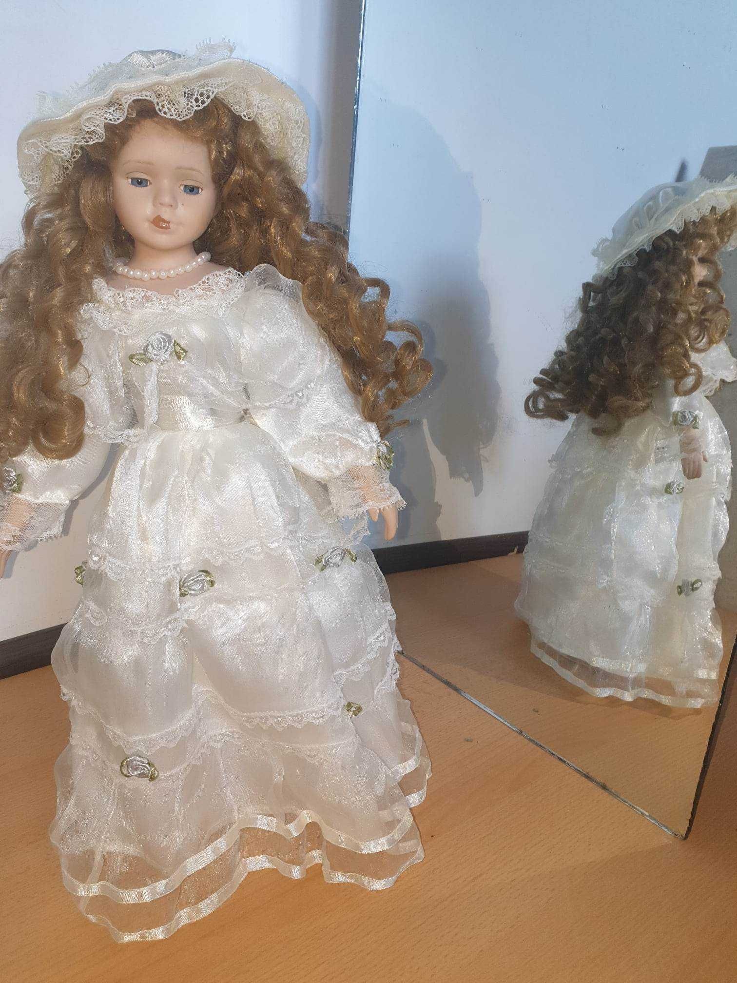 Фарфоровые куклы  из Франции