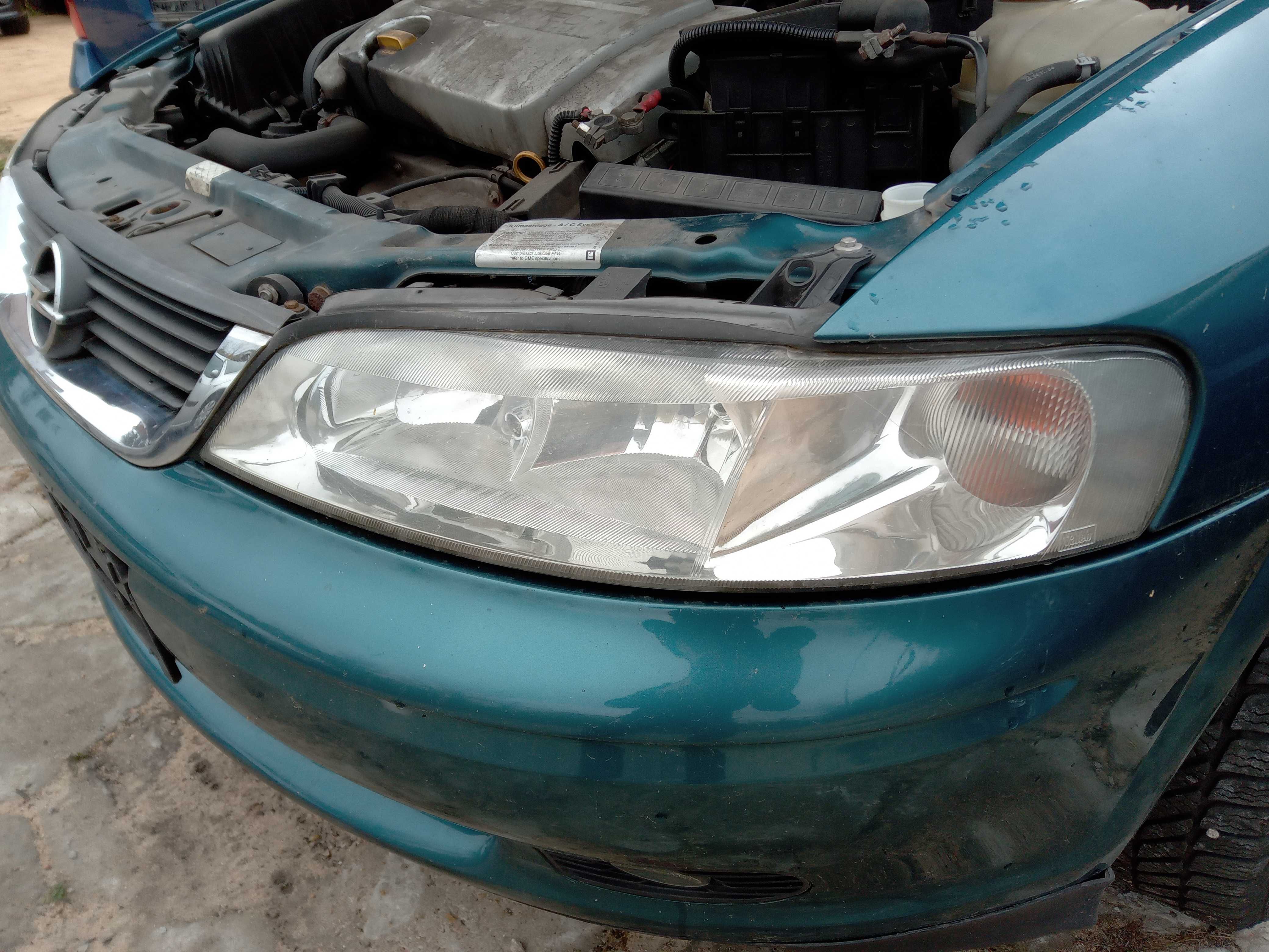 Lampa przednia lewa OPEL Vectra B lift Valeo