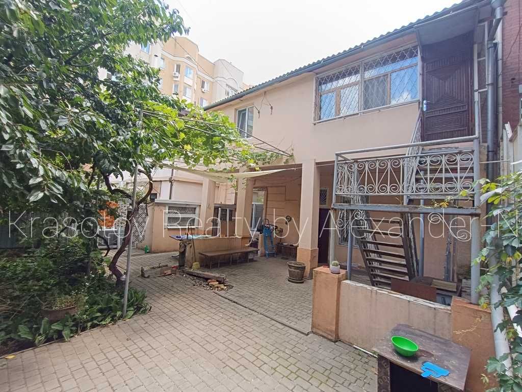 Французский б-р: продам дом на две 2 ком квартиры в престижном районе!