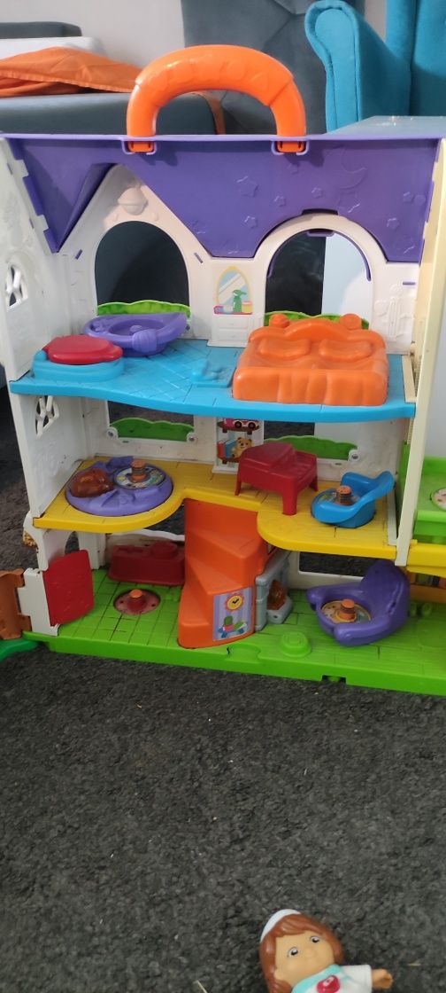 Mnóstwo zabawek VTech toot toot friends