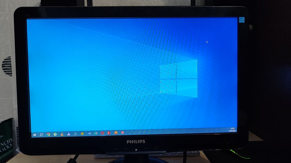 Монітор Philips 19'