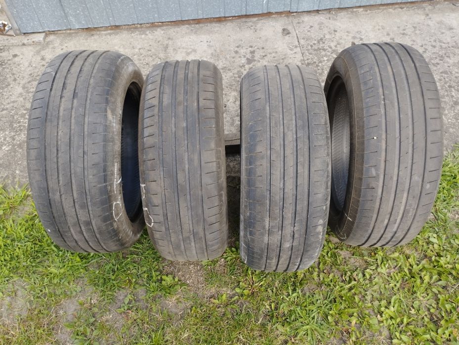 Vredestein 205/55/16 opony letnie komplet