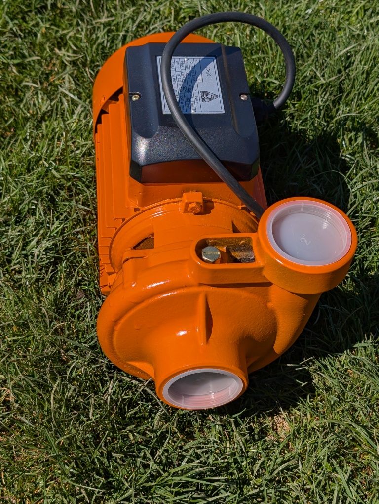 Насос для поливу 2DK20 Delta 1.5 kw H-20m Q-400l/min