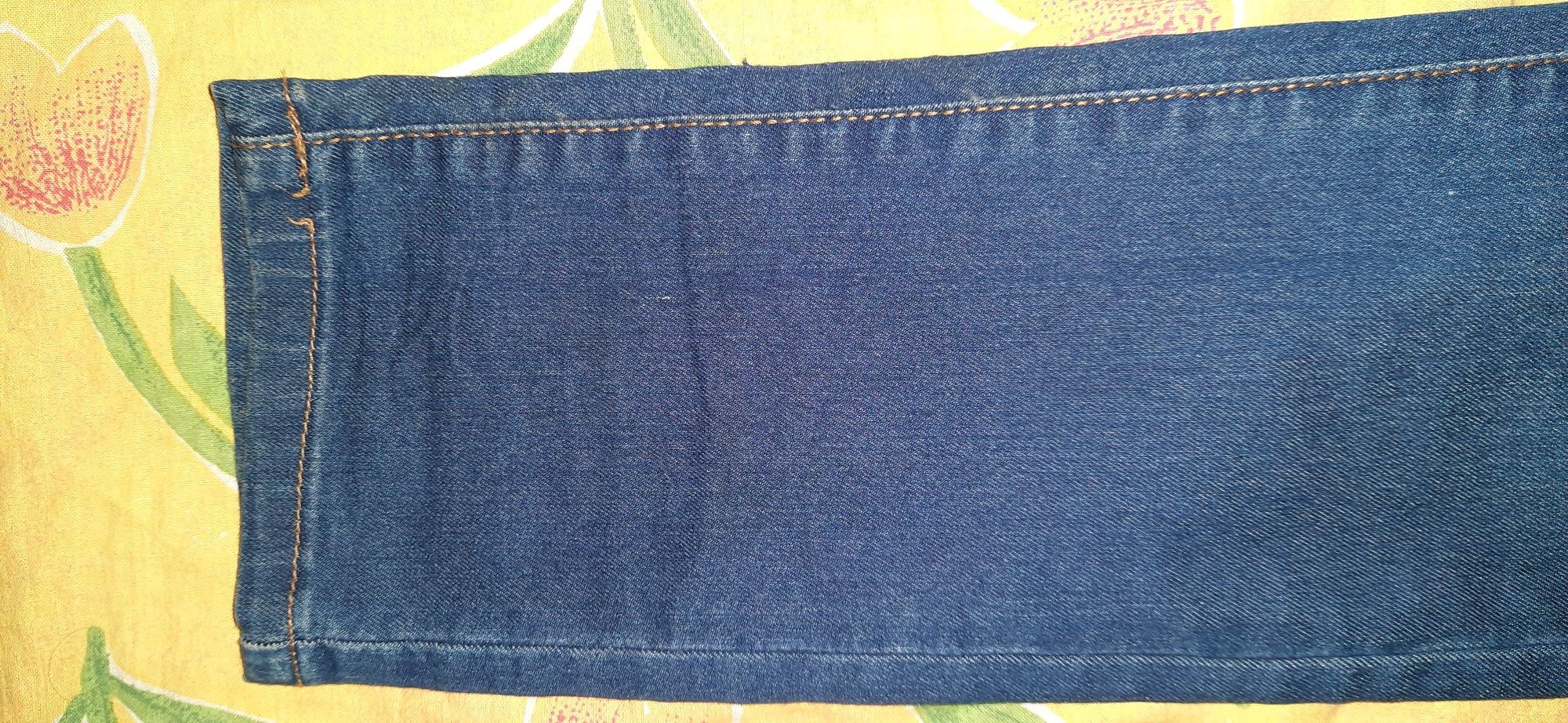 Женские джинси синие