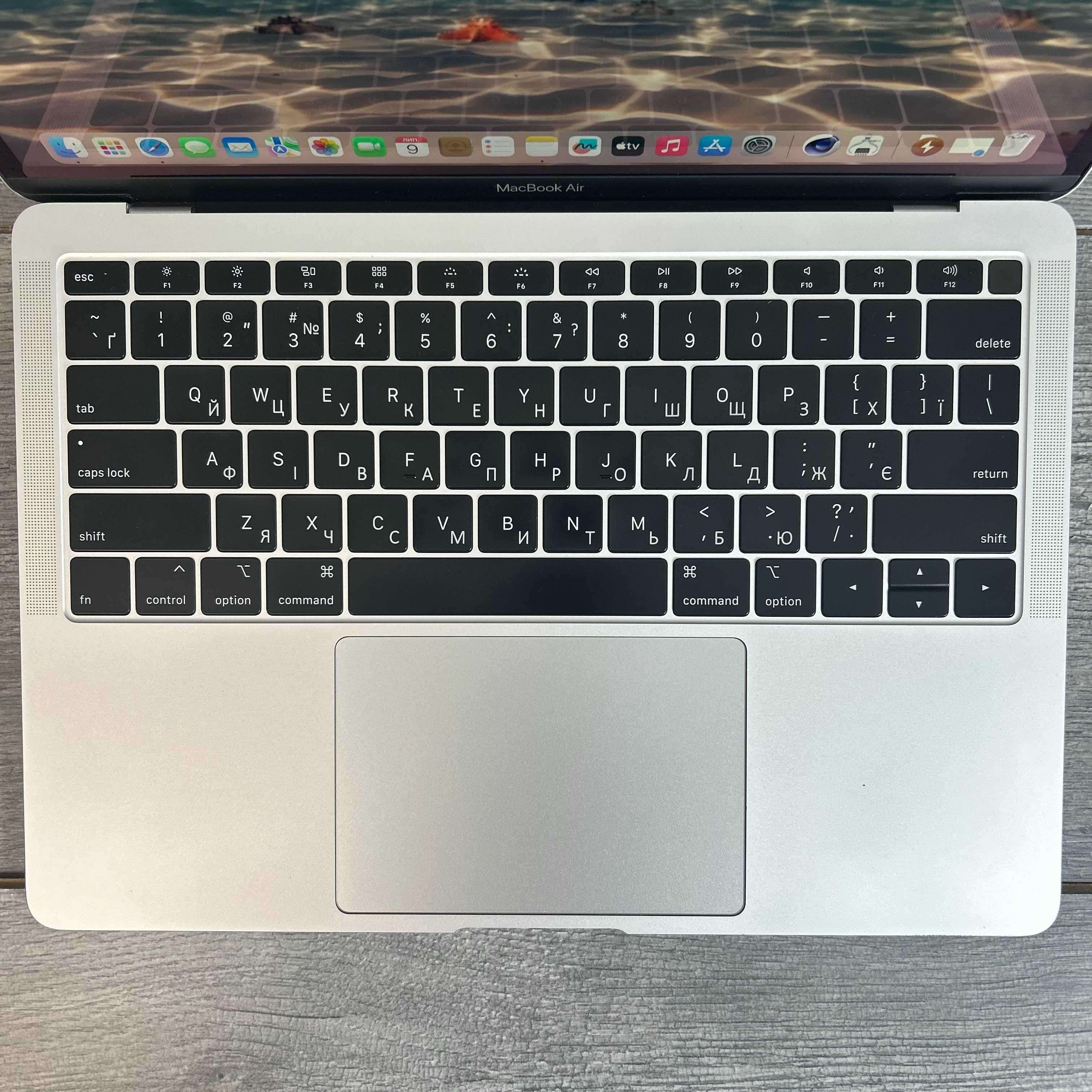 Ноутбук Apple MacBook Air 13 2018 Silver (i5 | 16Gb | 256Gb SSD)