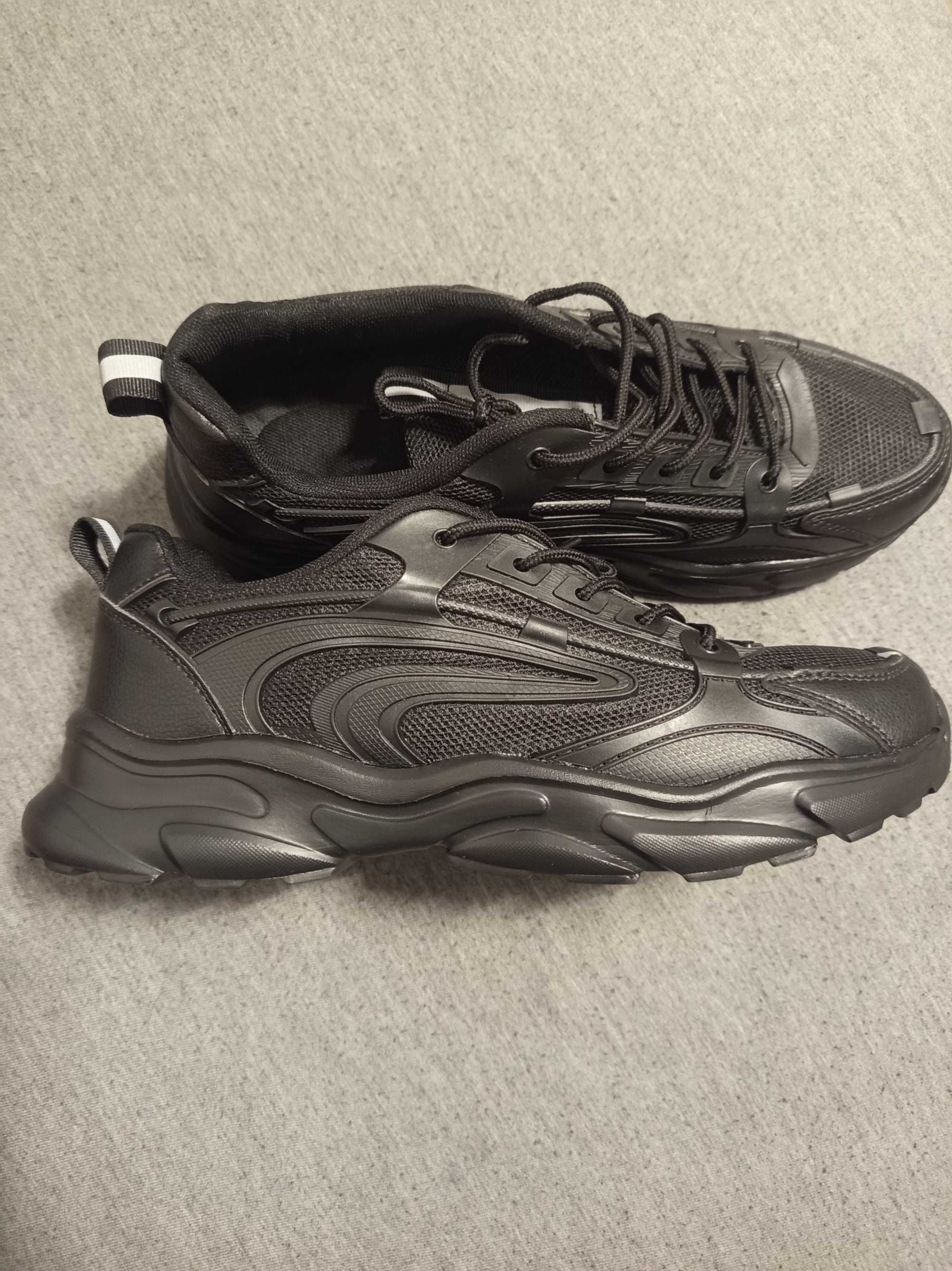Sprzedam nowe buty