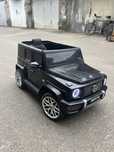 Дитячий електромобіль джип Mercedes G63 AMG чорний гелик