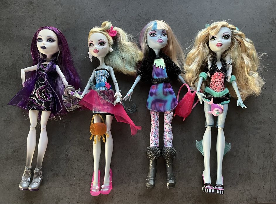Ляльки monster high