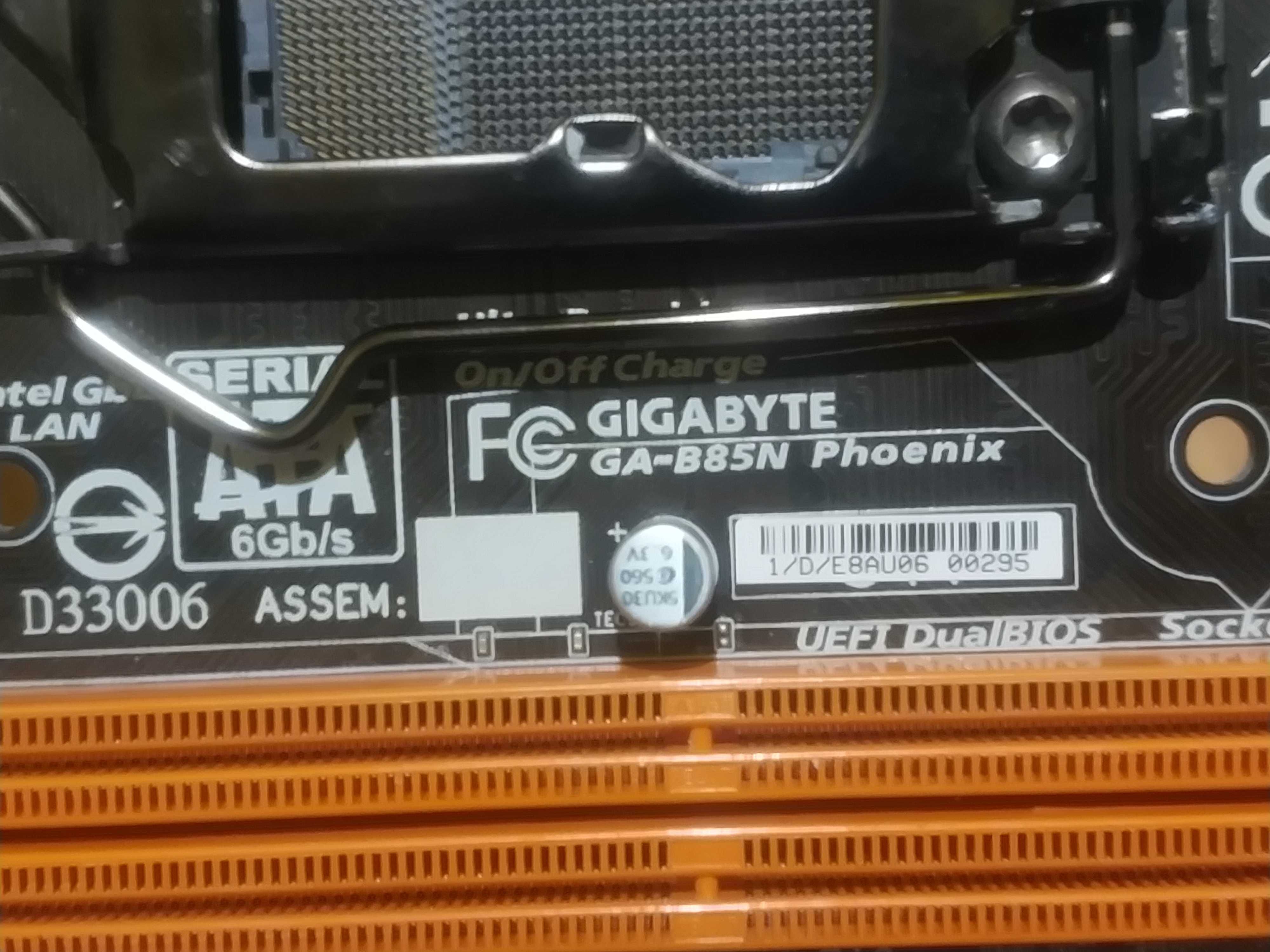 Материнская плата Gigabyte GA-B85N Phenix .hdmi.wifi .mini itx .1150