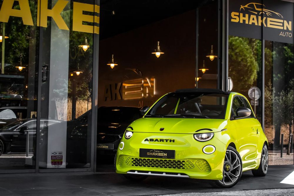 Abarth 500e C Scorpionissima