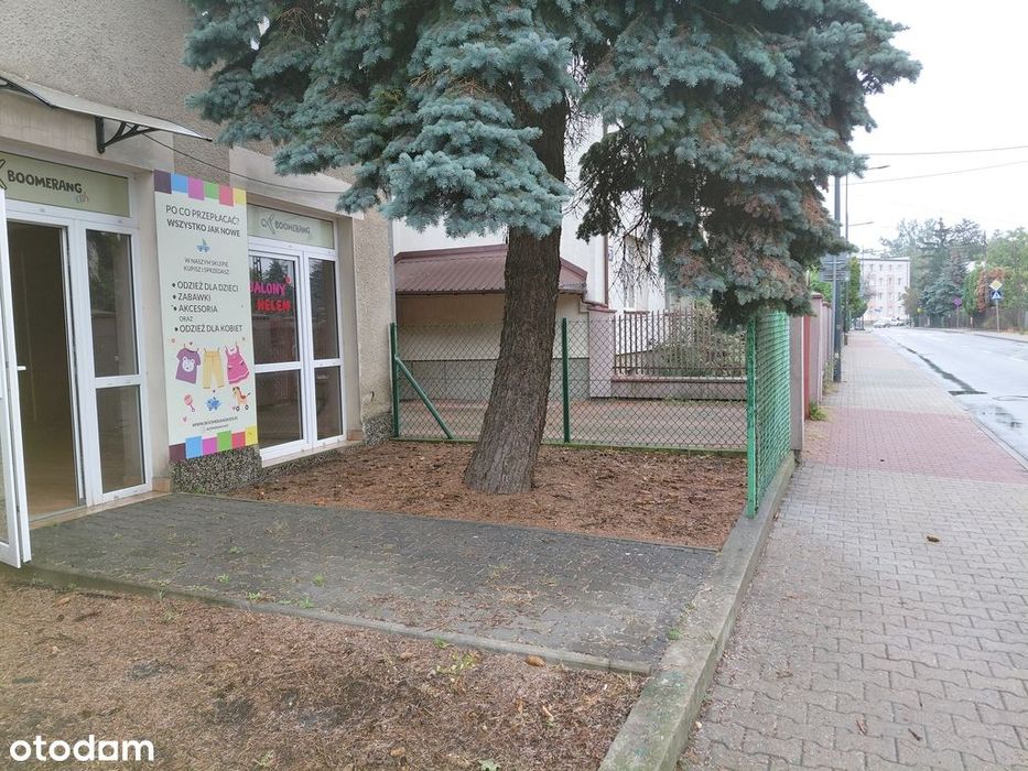 Zobacz lokal komercyjny przy Urzedzie gminy Ursus