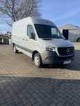 Mercedes-Benz Sprinter 319