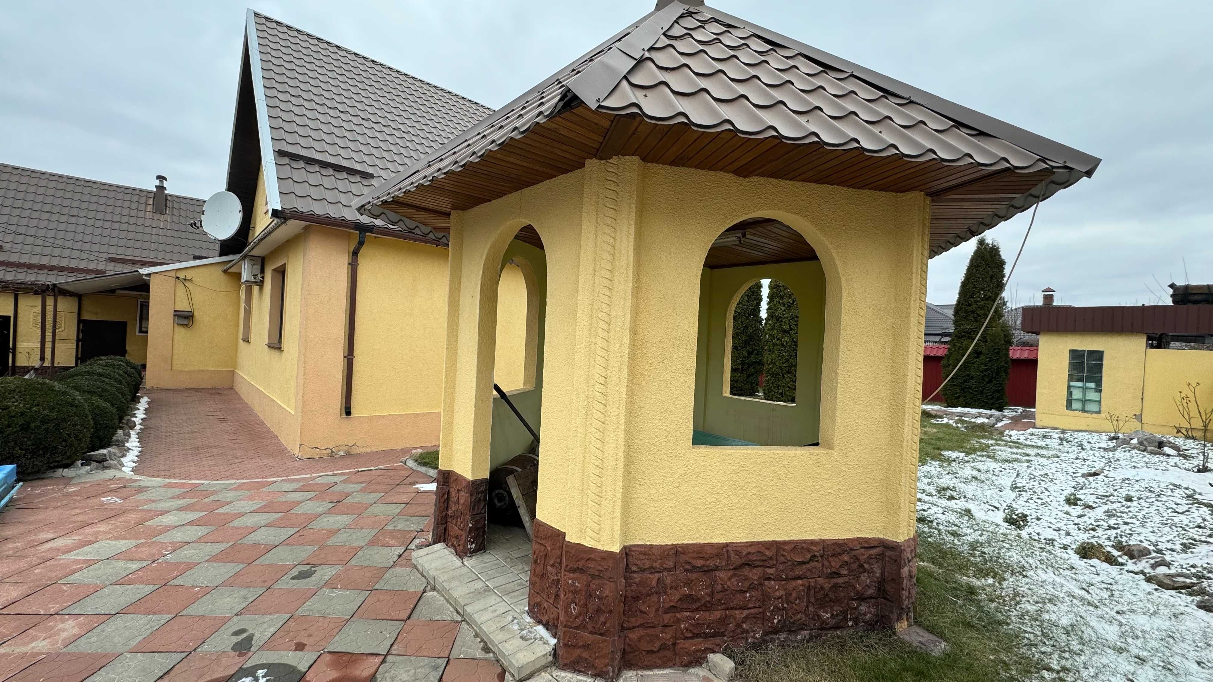 Продам уютный дом на тихой улице в г. Чугуев
