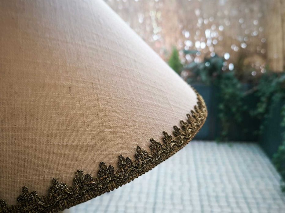 Candeeiro pintado á mão