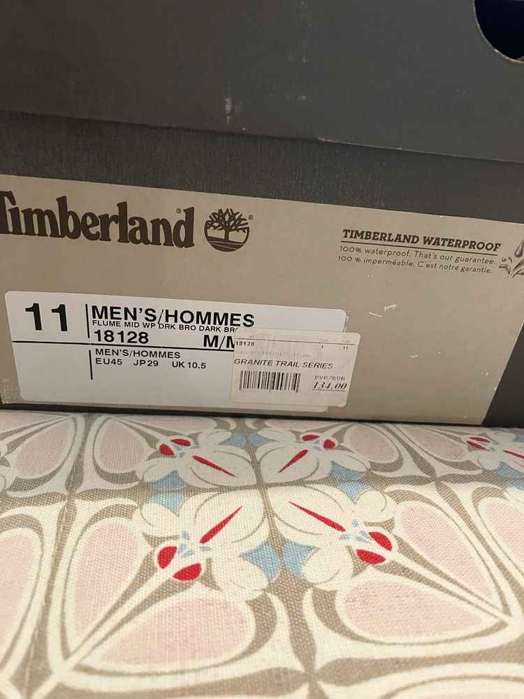Botas timberland com muito pouco uso