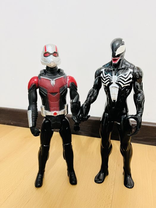 Bonecos Figuras Homem Formiga e Venom