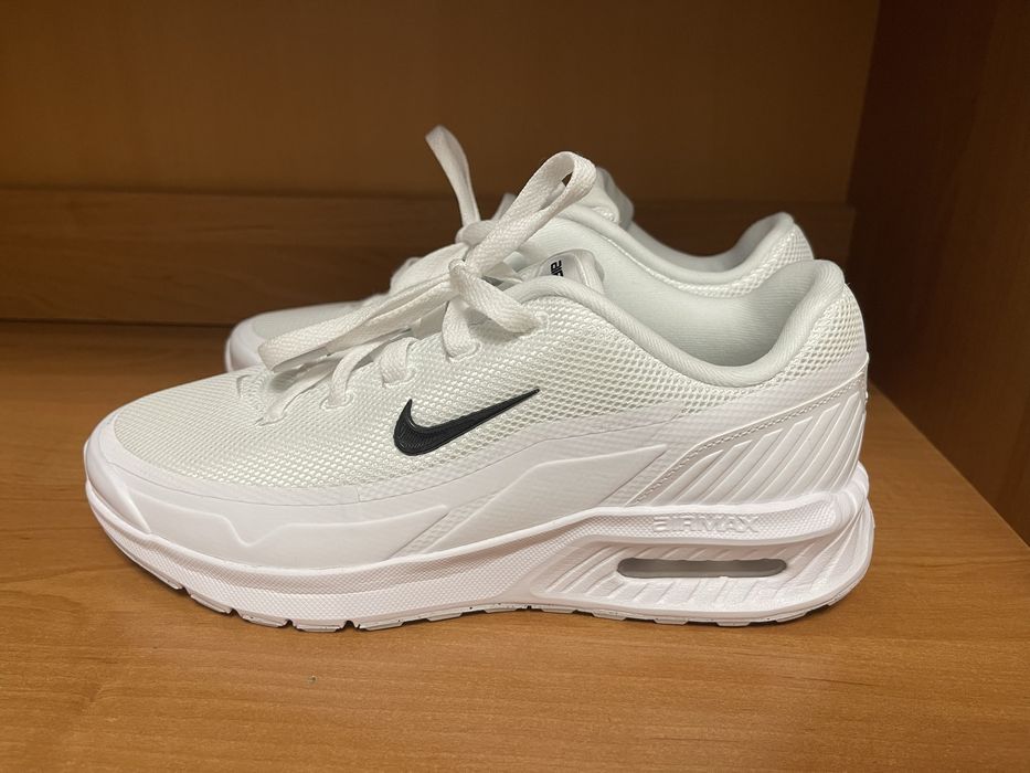 Кросівки NIKE air max bia