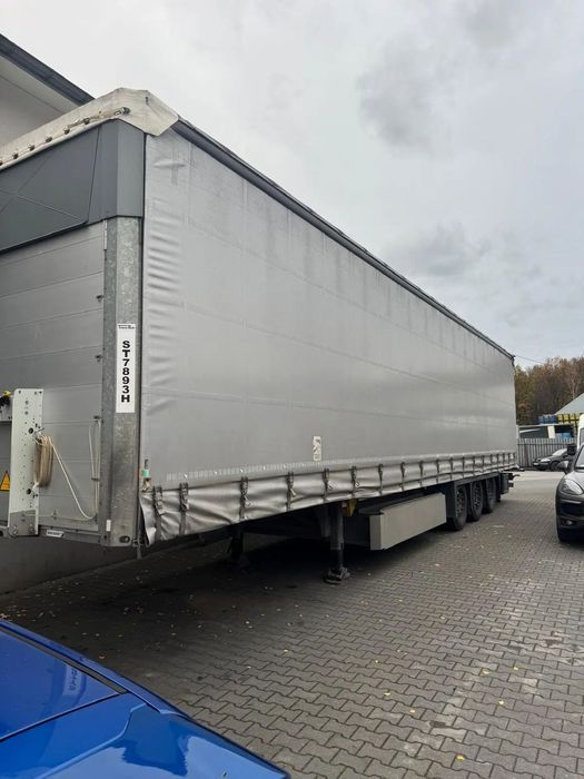 Schmitz Cargobull  Schmitz Cargobull Varios z 2022