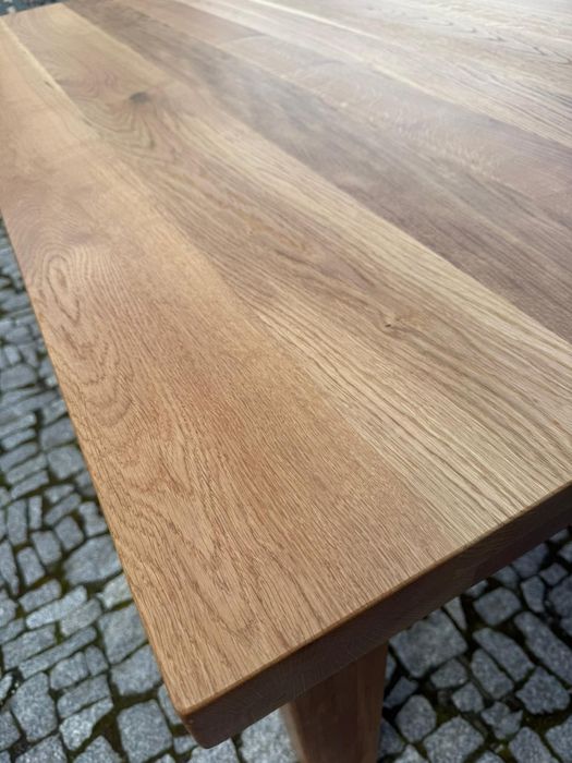 Sprzedam stół dębowy 160x100cm.