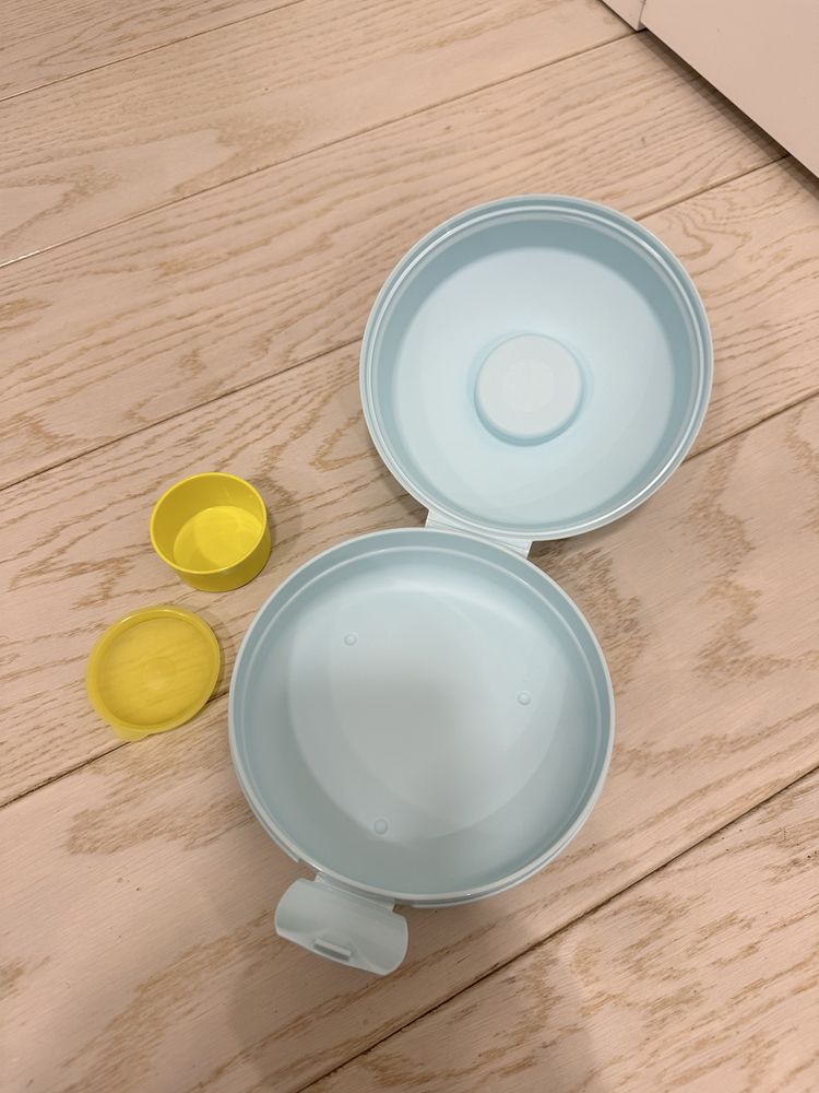Śniadaniówka hamburger tupperware