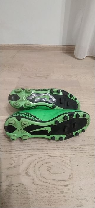 футбольні бутси Nike Hypervenom Phantom SG-Pro яскраво-зеленого кольор