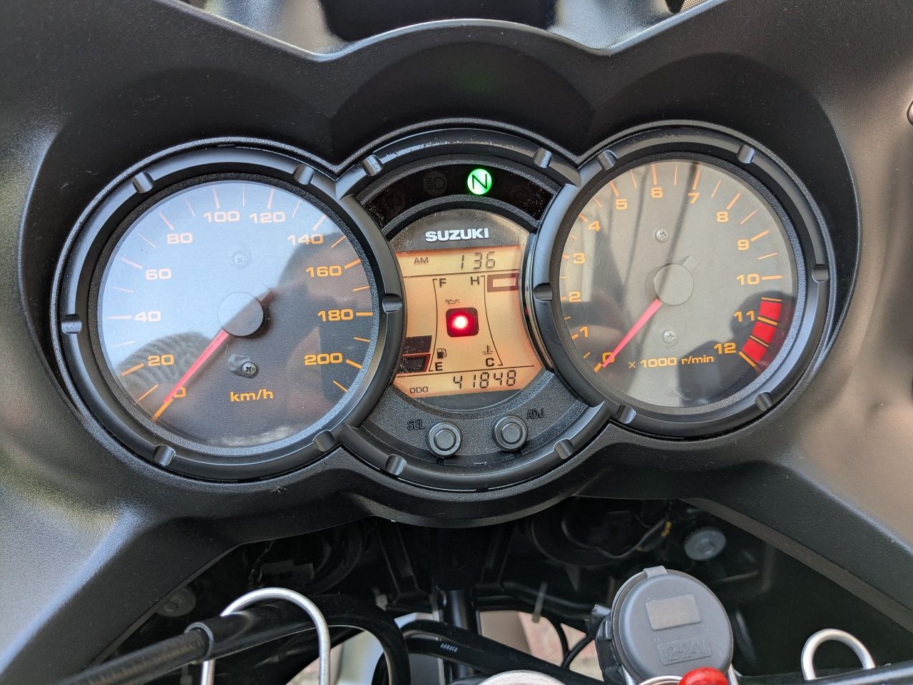 Suzuki DL 650 V-Strom, zadbany, 3 kufry