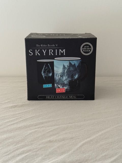 Kubek na licencji gry The Elder Scrolls V: Skyrim