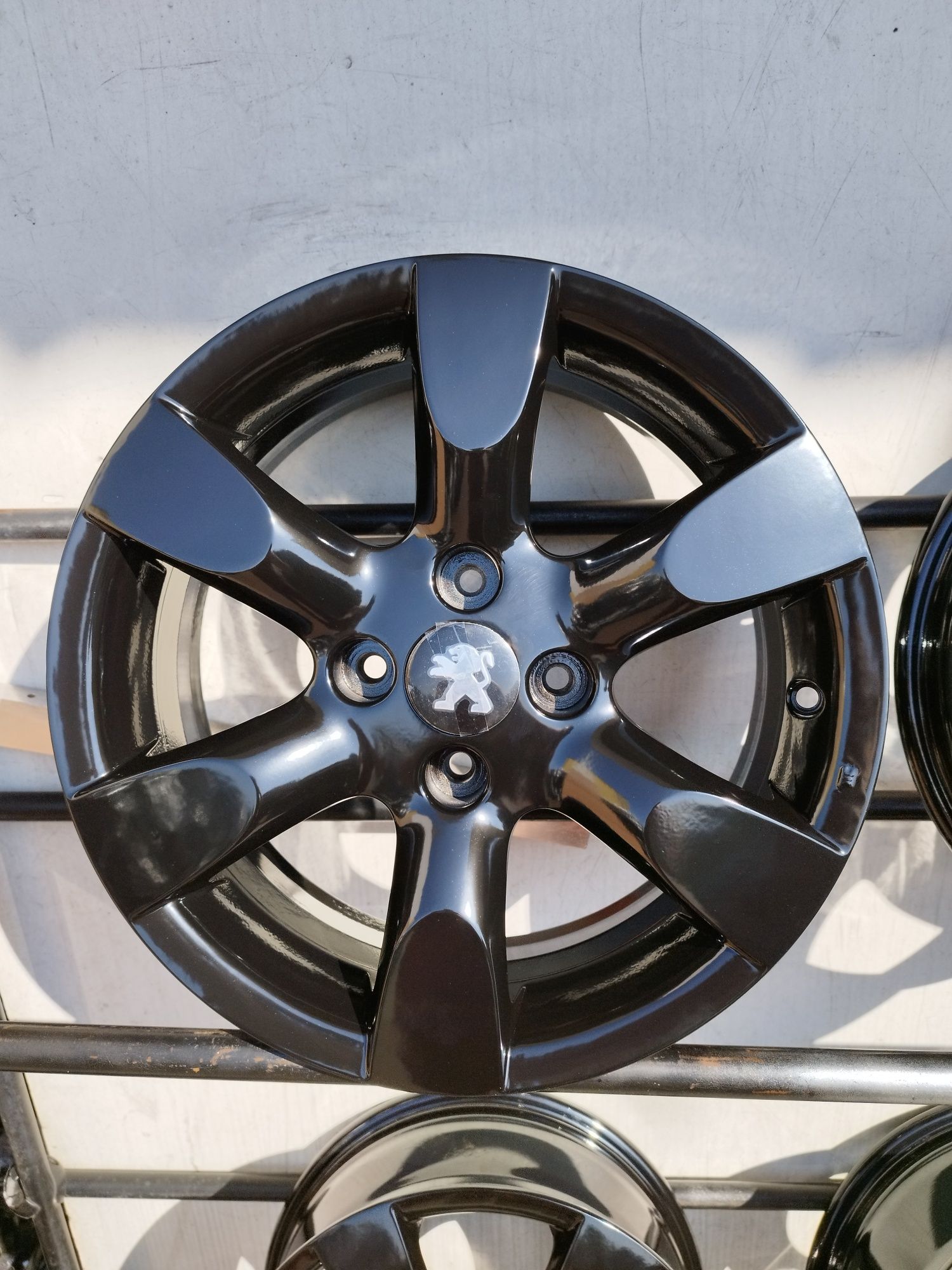 Felgi 16" 4x108 Et 31 6.5j Peugeot Citroen Opel