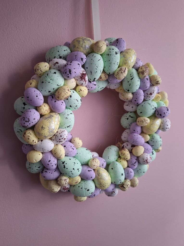 Wianek Wielkanocny pastelowych jajek - handmade