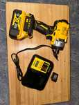 Klucz udarowy DeWalt zestaw