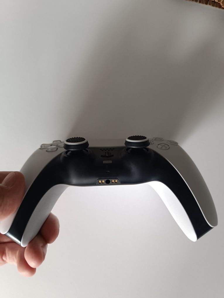 Kontroler Sony PlayStation 5 Dualsense