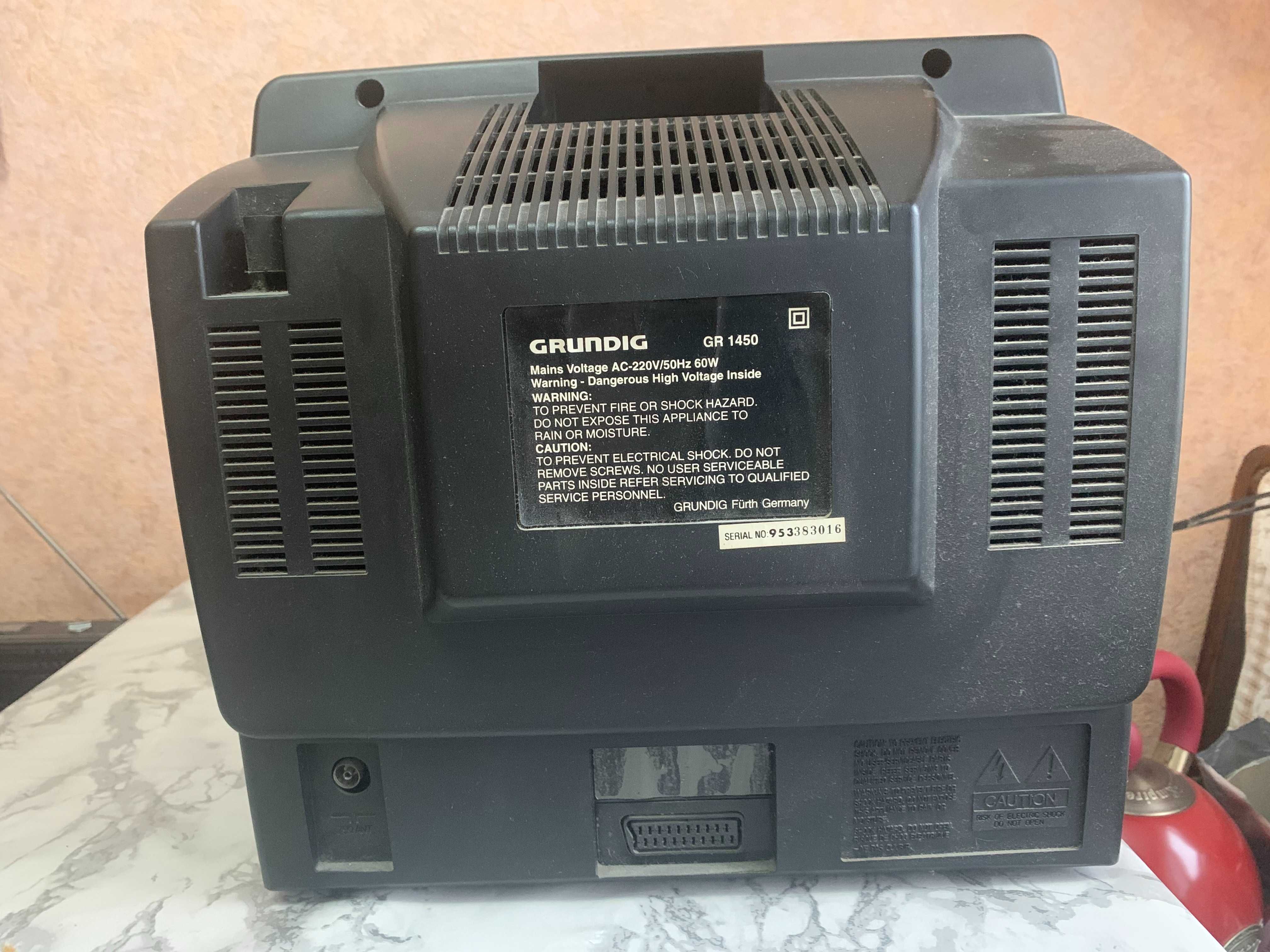 Телевізор GRUNDIG 14"