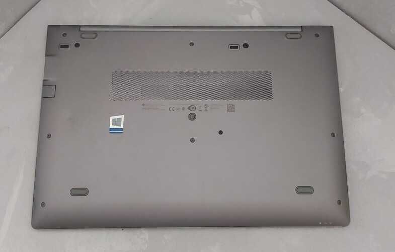 HP Zbook 15 -  i7-8550U / 16 GB / 512 SSD