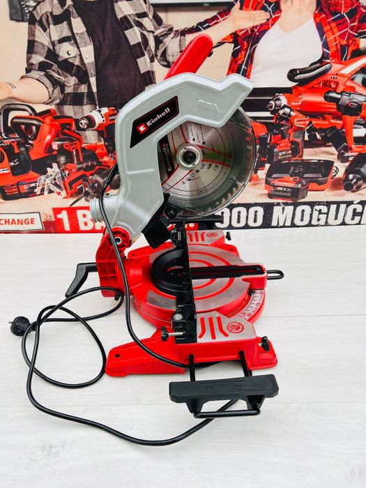 Потужна Пила Торцювальна Einhell TC-MS 216