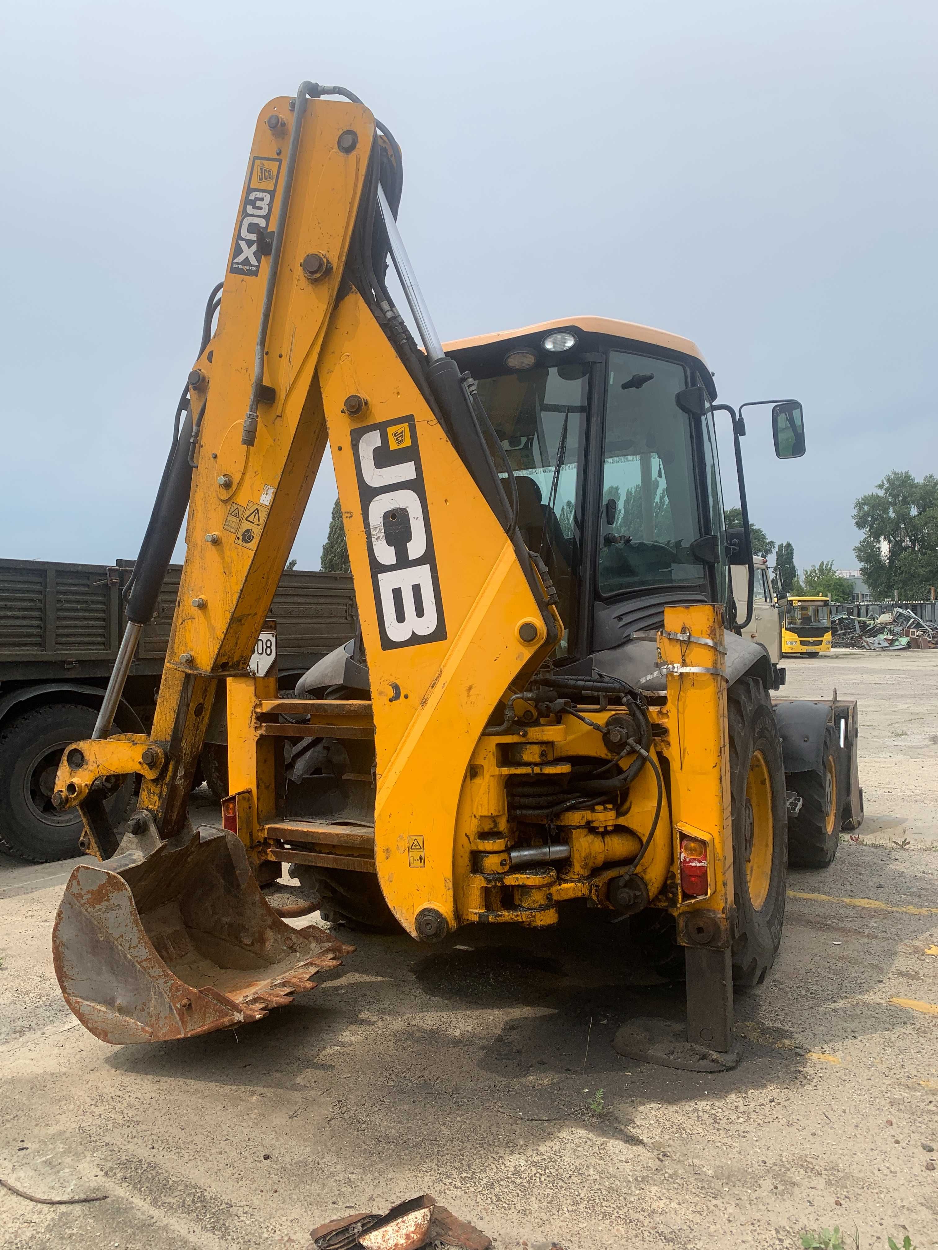 Екскаватор JCB 3CX SITEMASTER, 2011