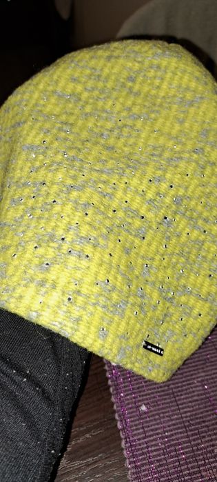 Czapka Monnari nowa limonkowa