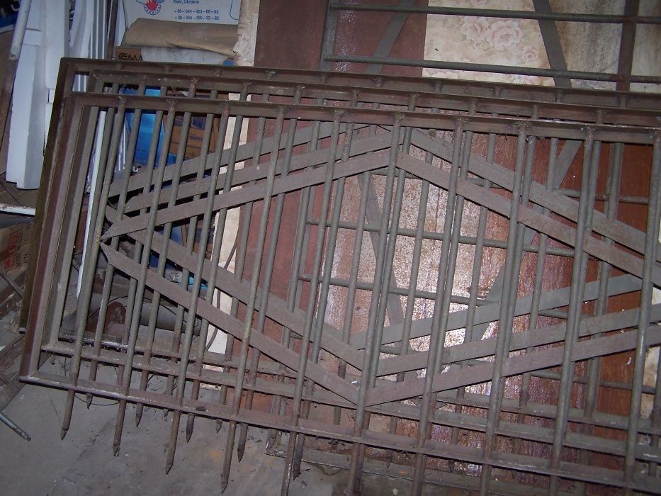 Забор металлический мощный, секции и ворота