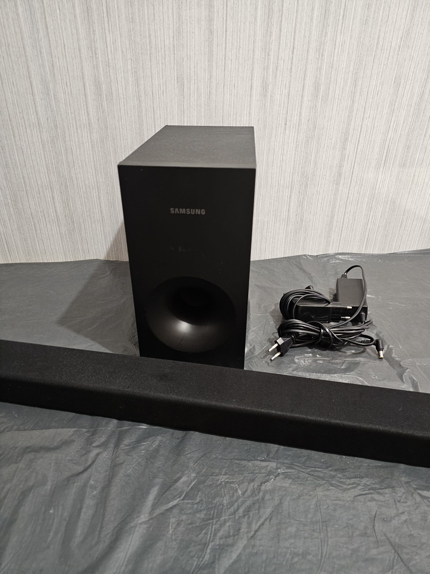 Саундбар Samsung PS-WK360