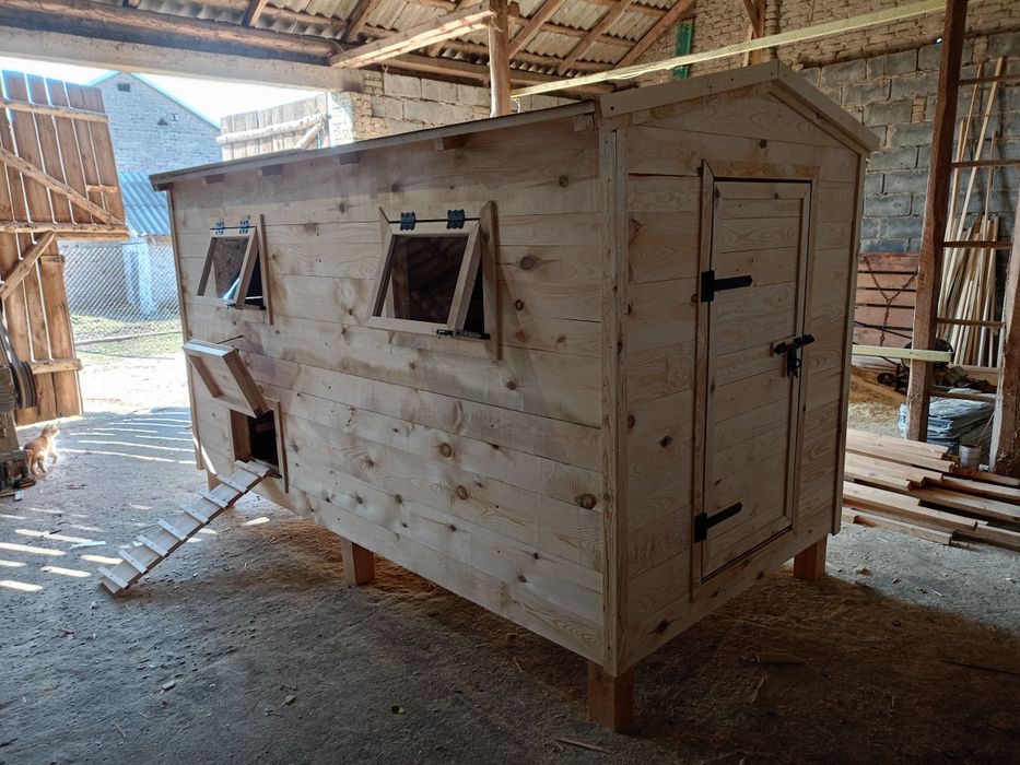 Kurnik zamówienia na luty.