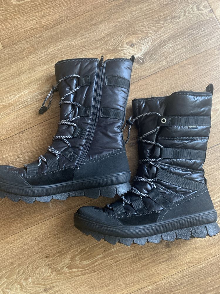 Чобітки дутики Legero жіночі на Gore-tex, розмір 38-39