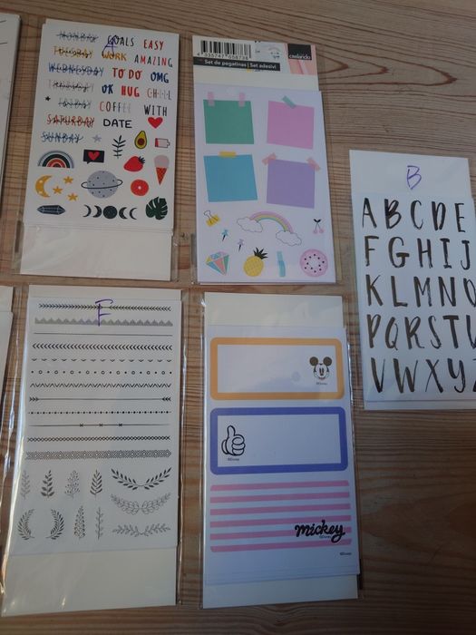 Zestaw naklejek 1500 SZTUK do Dekoracji i projektowania różne wzory