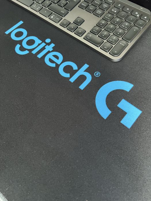 Мишка Hator Quasar 2 Ultra + Поверхня ігрова Logitech+Кастомний кабель