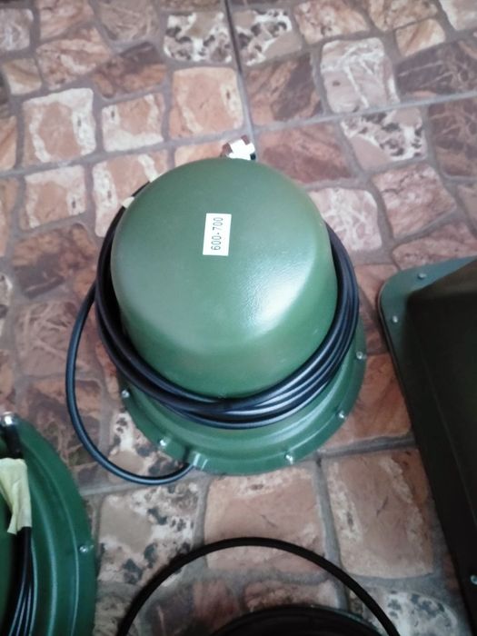 Антена квадрофілярна і для реб 290-400, 390-700, 650-850, 800-1200 мгц