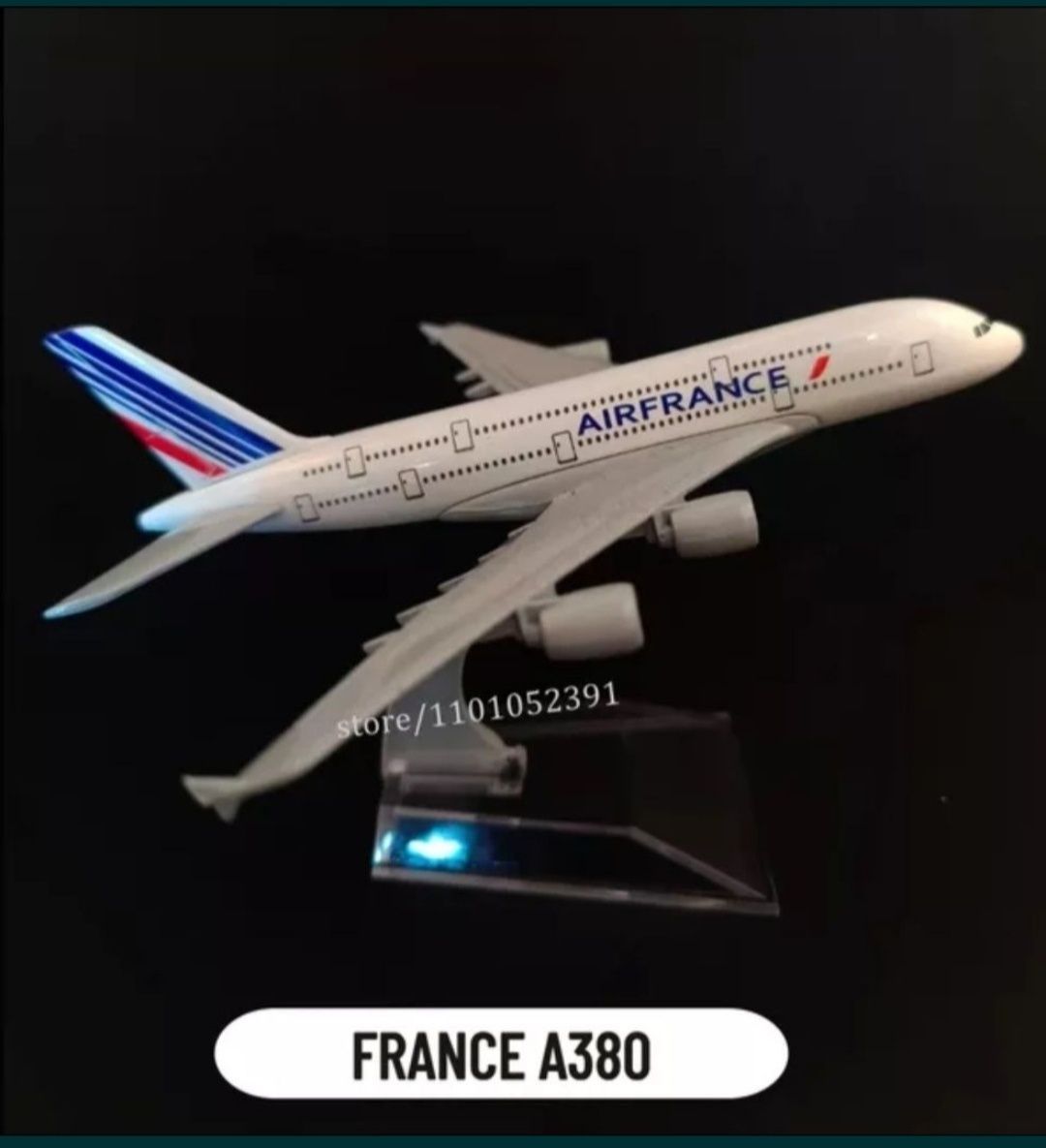 Модель літака Airbus A380 Air France