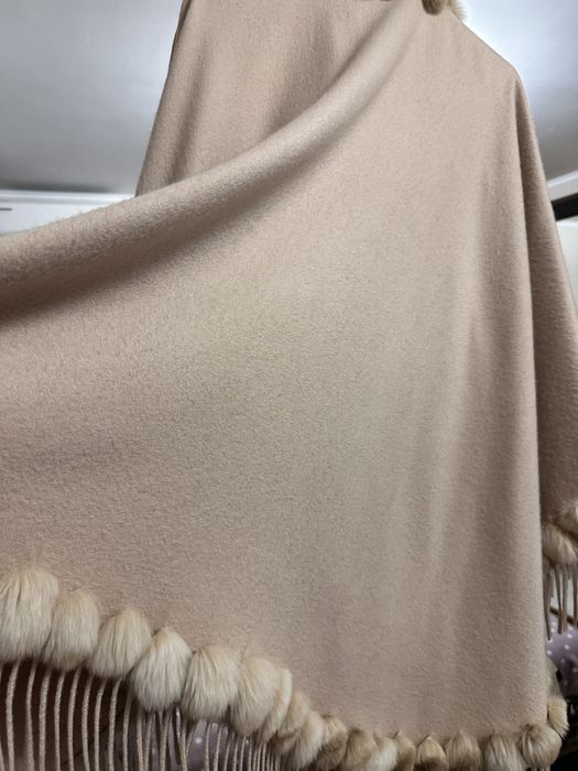 Пончо, накидка кашемірова Fendi