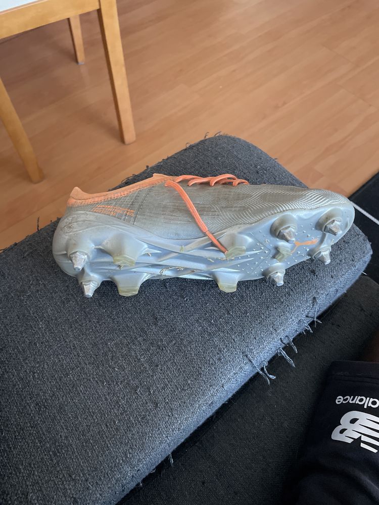 Chuteiras Puma Ultra oficiais SG