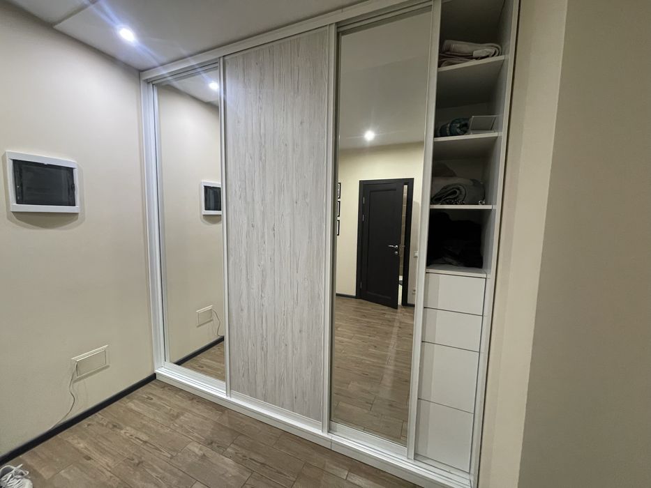 Продаж 1-к кв 50м2 Драгоманова 2б Позняки