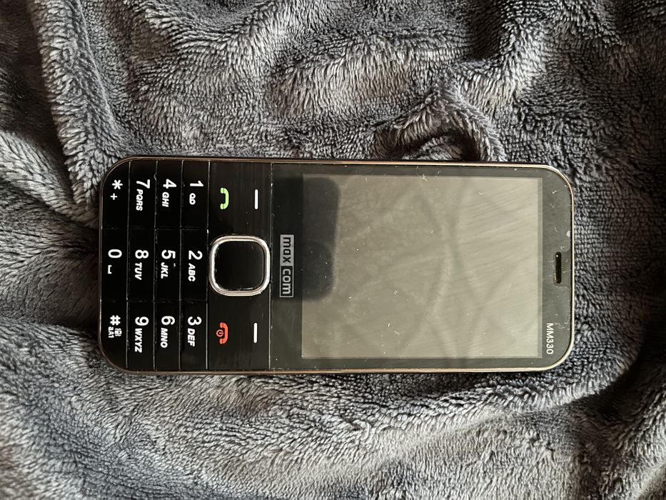 Telefony komorkowe - opis