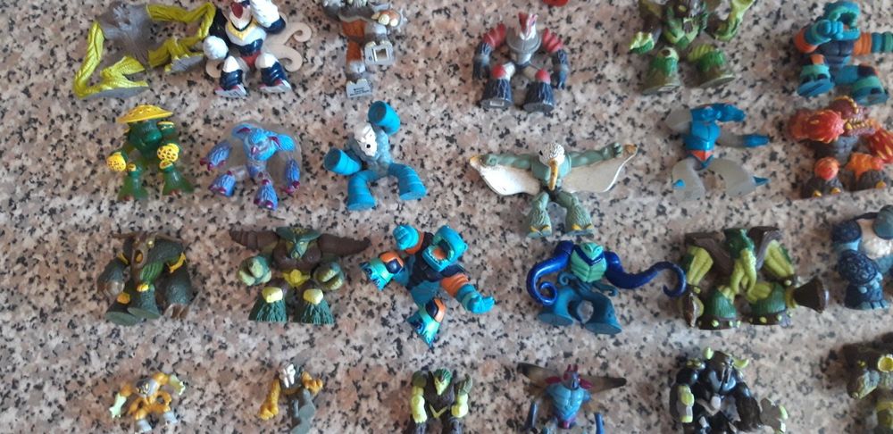 Conjunto de 34 Figuras Gormiti