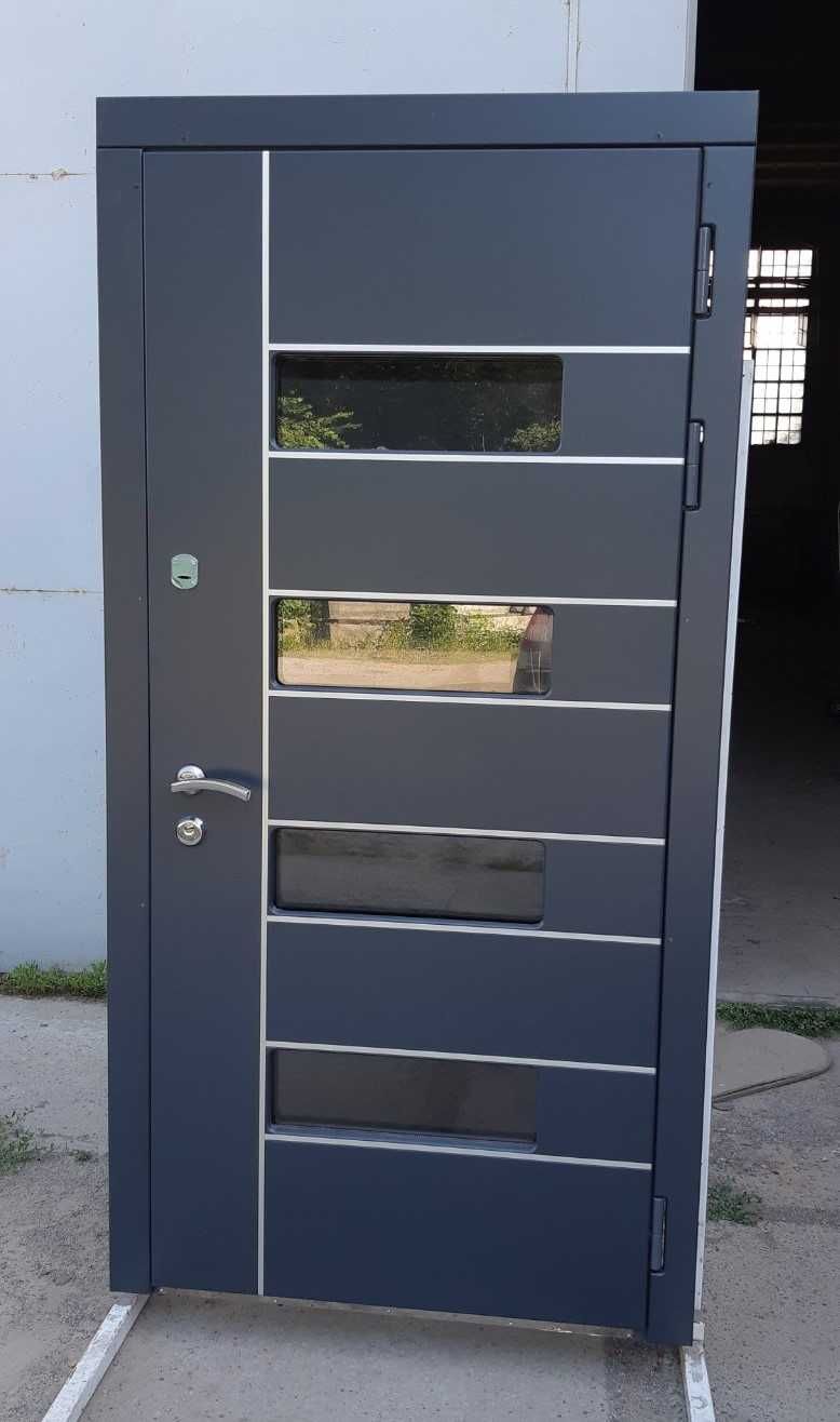 Двері вхідні металеві від виробника, двері в квартиру, двері в будинок